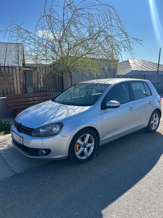 Vand Golf 6 1.4 tsi 122 cp 2009 automat 4500 Euro Negociabil