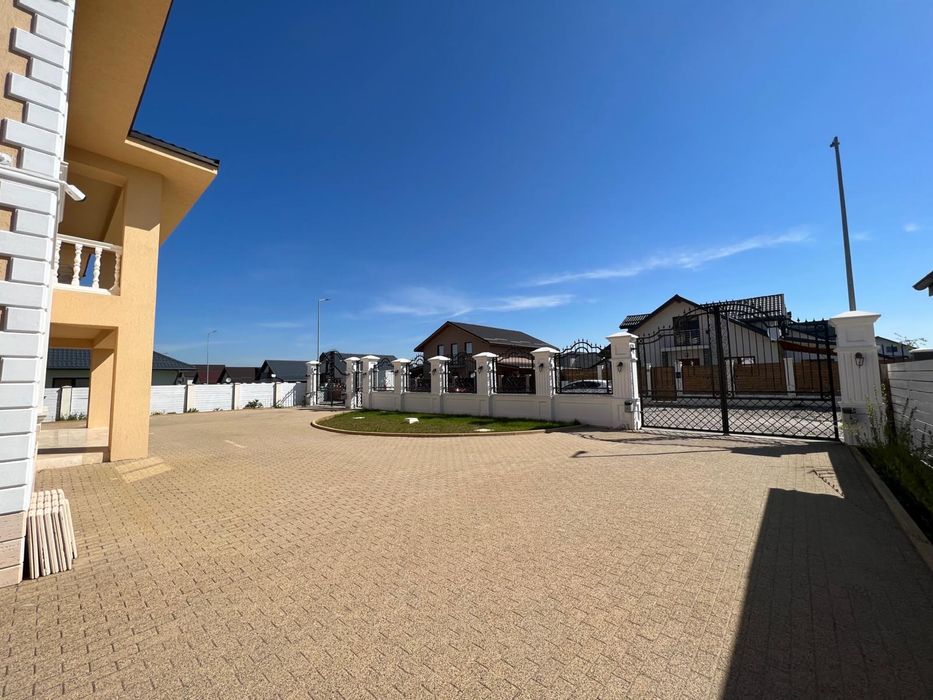 Casa de vanzare in Izvor