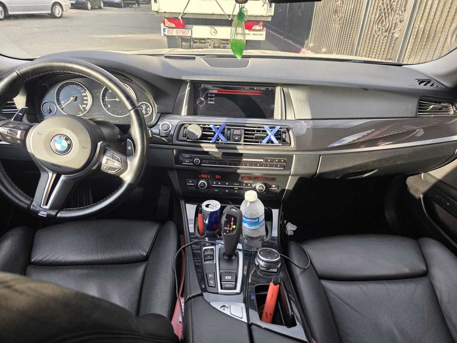 BMW 525d xDrive F10 2015 | 218 CP | AUTOMAT | 4x4 | PIELE | M | 242.000 KM