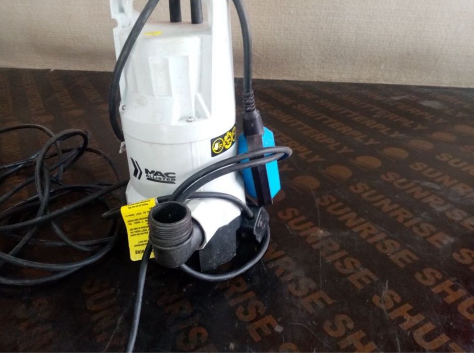 Потопяема водна помпа, внос от Англия