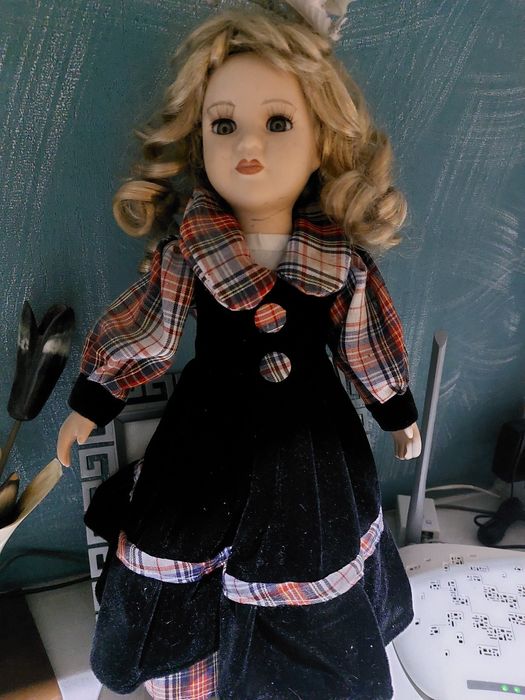 Коллекционное кукла