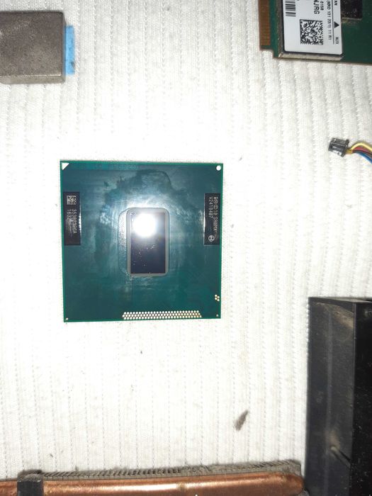 dezmembrez laptop DELL LATITUDE E5530: SSD, Display, DDR, i5-3320M etc