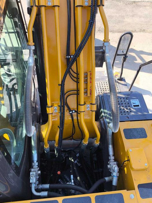 Колёсный экскаватор XCMG-XE210WD(1м3)