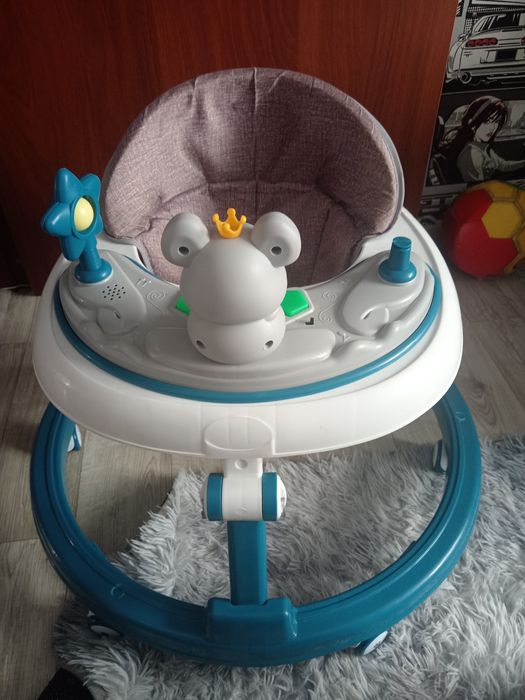 Продам новые ходунки