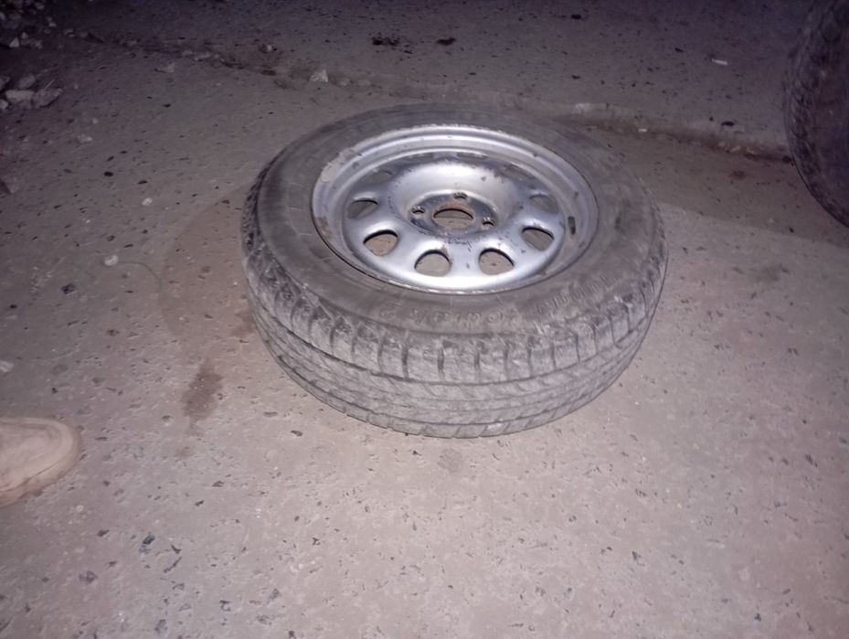 Продам резину со штампами