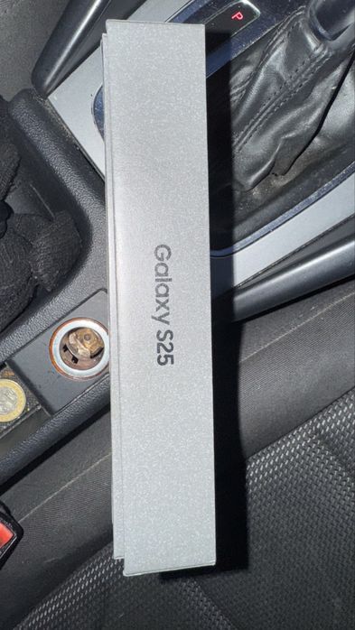 Galaxy  S25,  128 гб. 5G