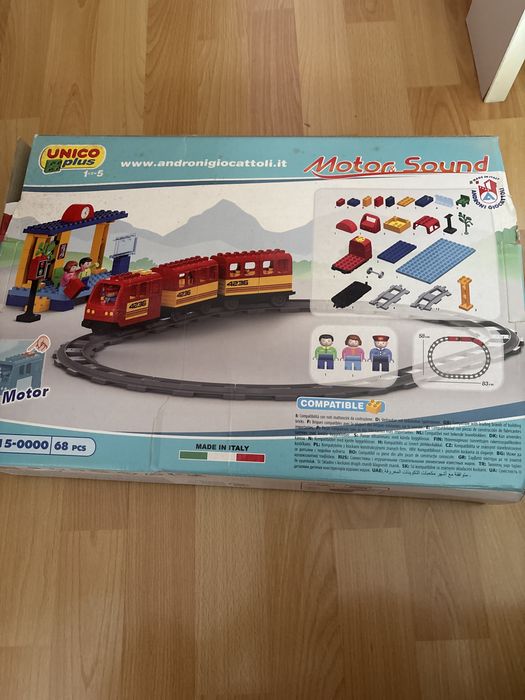 Set constructie tip lego trenulet cu baterie. COMPATIBIL LEGO DUPLO