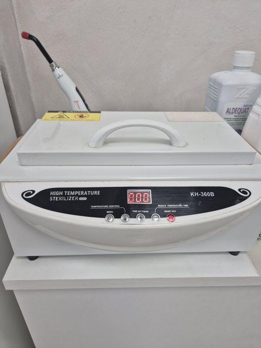 Стерилизатор за инструменти