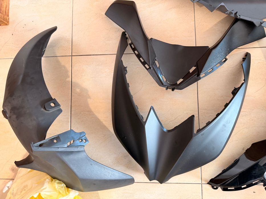 Пластмаси за Yamaha X Max