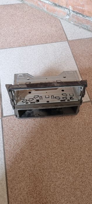 Полка для магнитолы Джентра