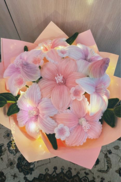 Букет из пушистой проволоки