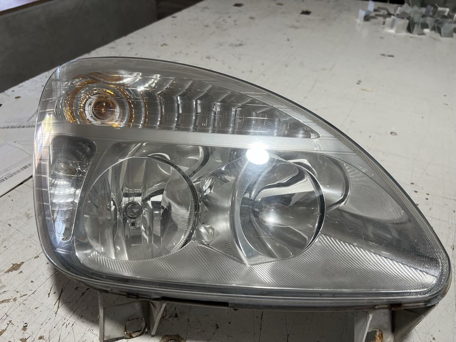 Газель бизнес фара