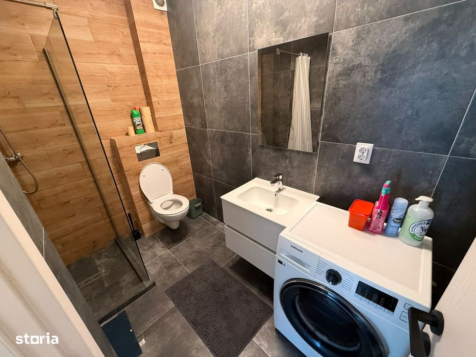 Apartament 2 camere. An 2025. Loc de parcare