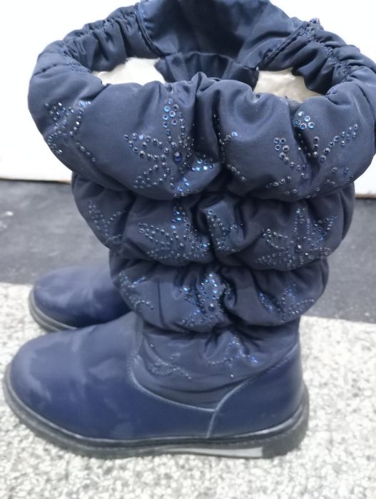 Ботуши за момиче.