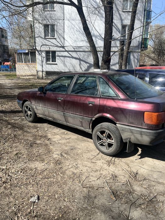 Продам Ауди 80 б3