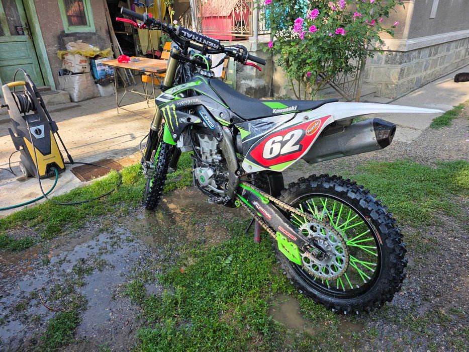 Kawasaki KX450F 2012 (Injecție)+Pachet Piese/Anvelope/Carene/Ambreiaj
