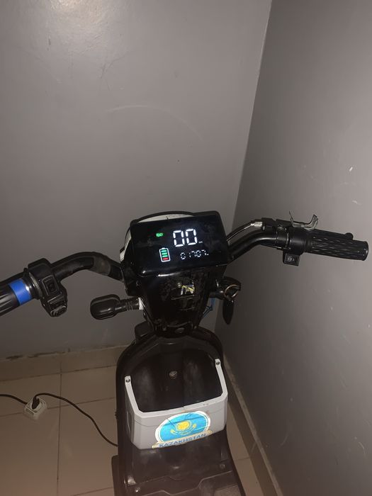 Скутер сатыладыы.