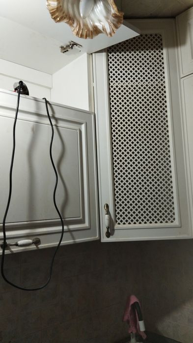 Продам срочно кухонный гарнитур