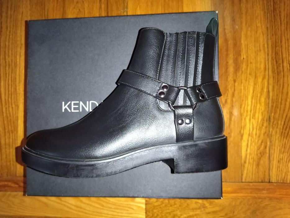 Женские сапожки DIVIDED H&M натуральная кожа