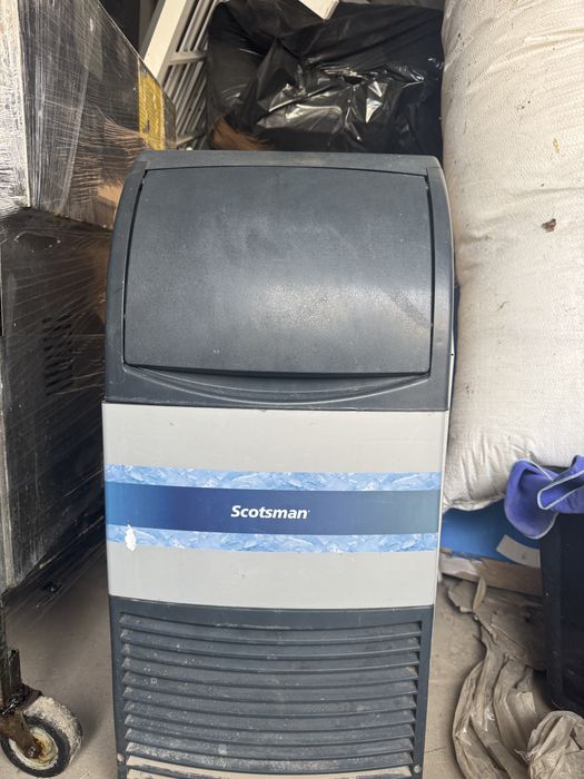 Aparat gheata profesional Scotsman – defect / pentru piese