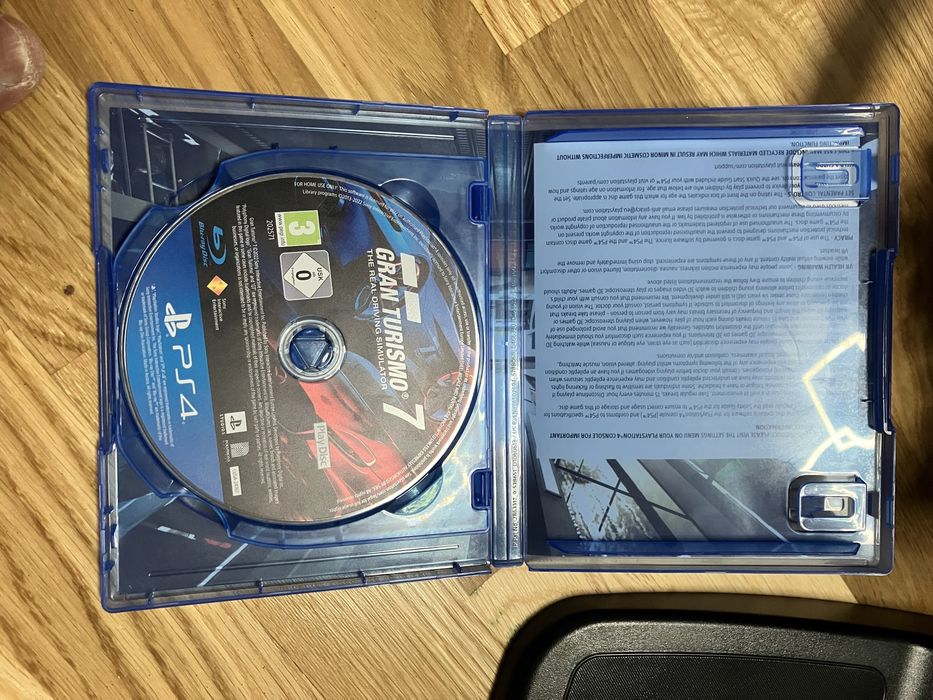 Vand volan gaming Logitech G29 garantie + joc Gran Turismo 7