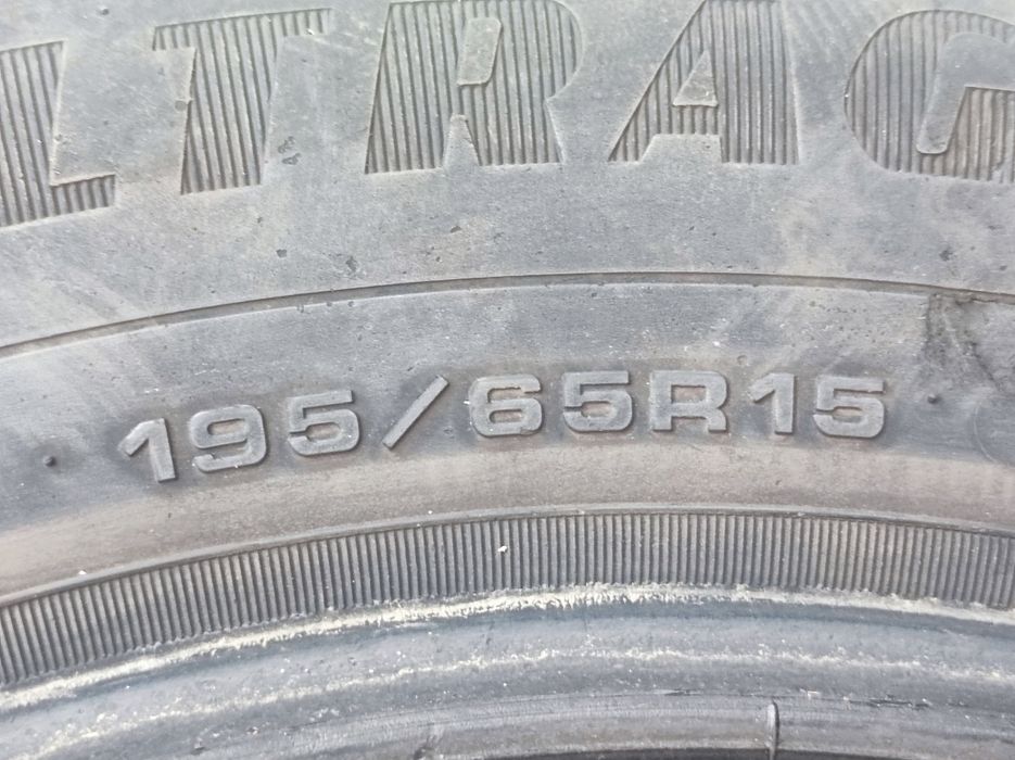 4 броя гуми R15 Goodyear