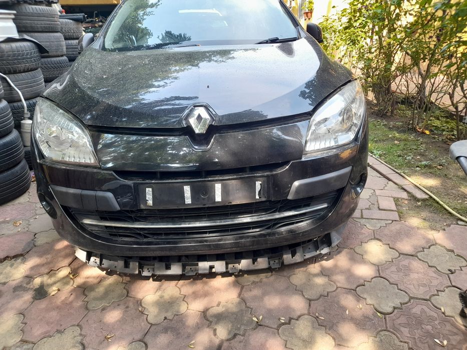 Megane 3 macara geam si alte piese