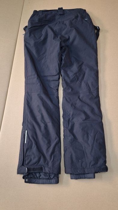Pantaloni ski  Icepeak, marimea M

109 lei

Prețul e nego