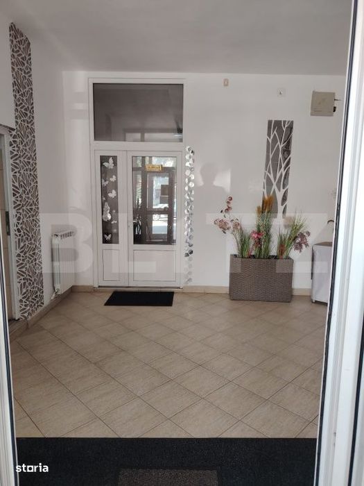 Spatiu de vanzare, 695 mp, zona Campia Turzii