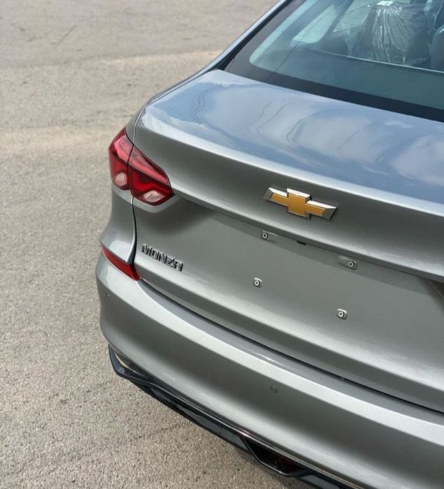 Chevrolet Monza новая