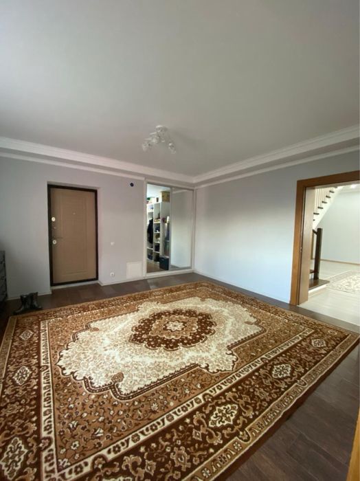 Мансард уй сатылады