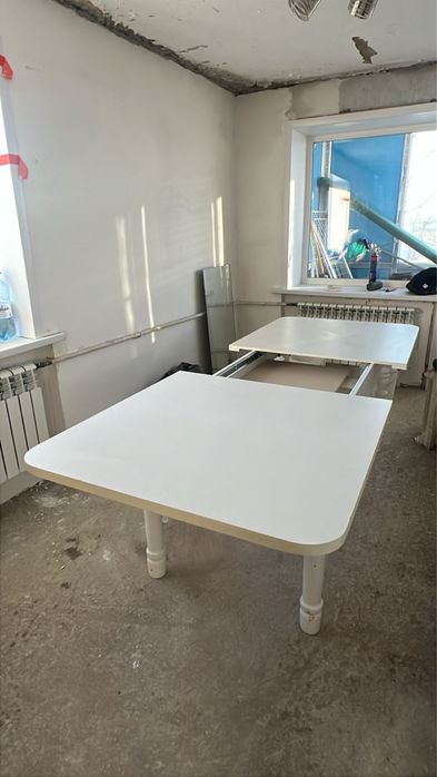 Продается стол в отличном состоянии