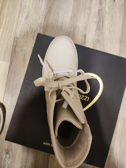 Обувь женская ботинки полуботинки