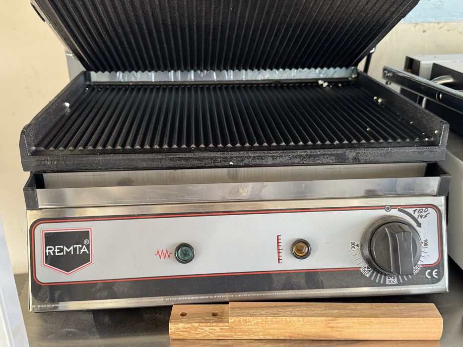 Toster.tostir.tost 20 lik