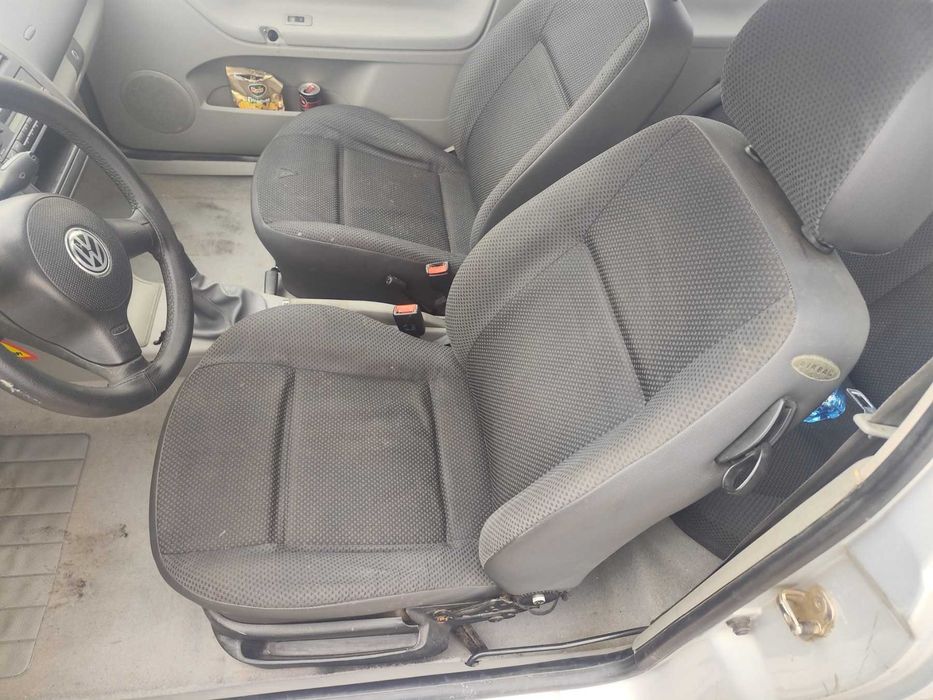 VW Polo 1.0 - 50к.с - 2000г. на части