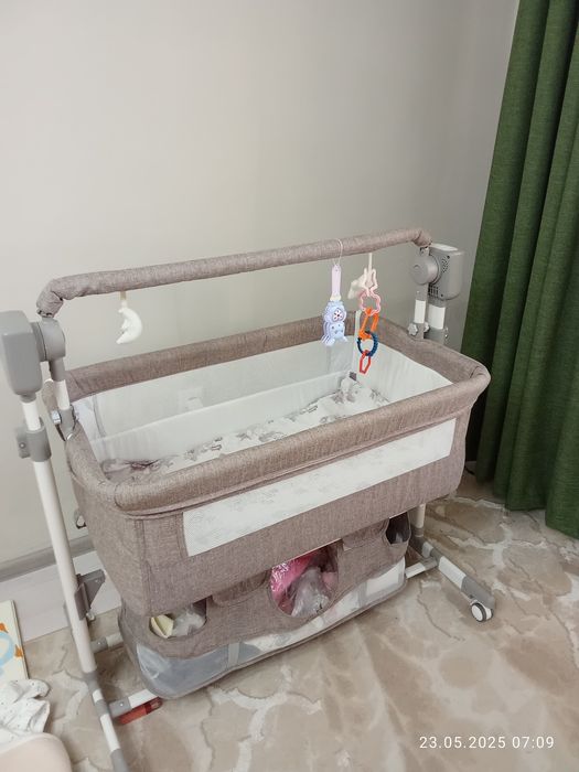 Манеж электронный с пультом управления