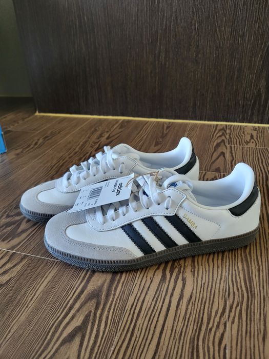 Кроссовки adidas samba