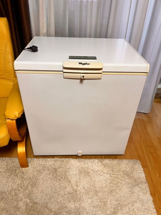 Lada frigorifica whirlpool 6th sense