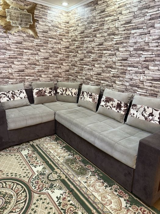 Продам угловой диван