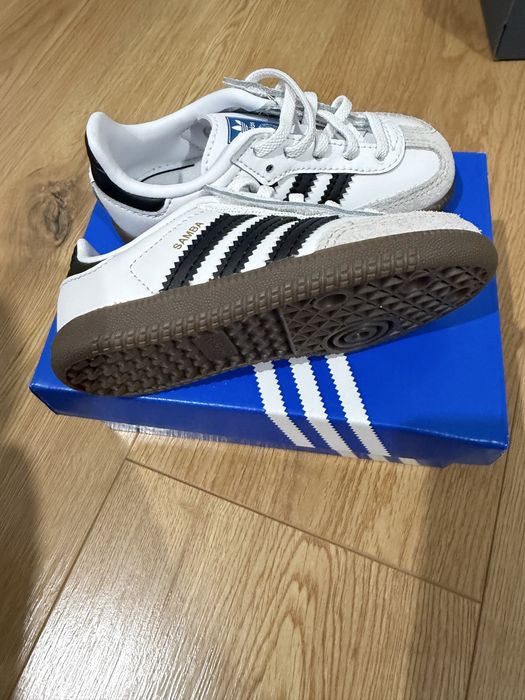 Vand papuci adidas samba marimea 23
