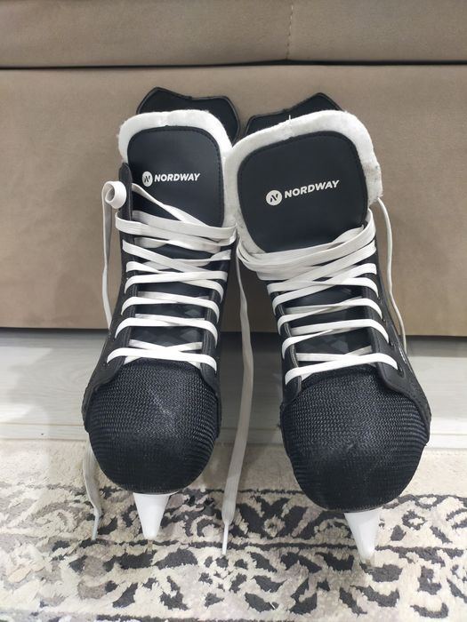 Продам коньки фирмы Nordway
