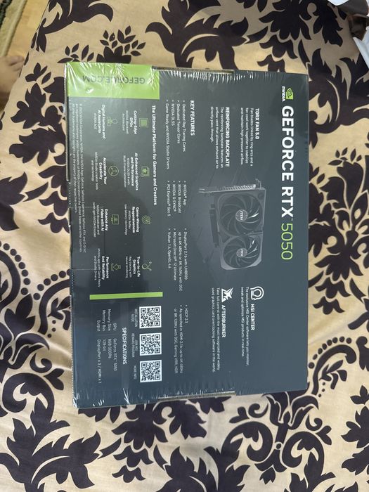 RTX 5050 8GB новое-запечатанное
