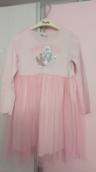 Дрешки за момичета 110 до 122 ръст