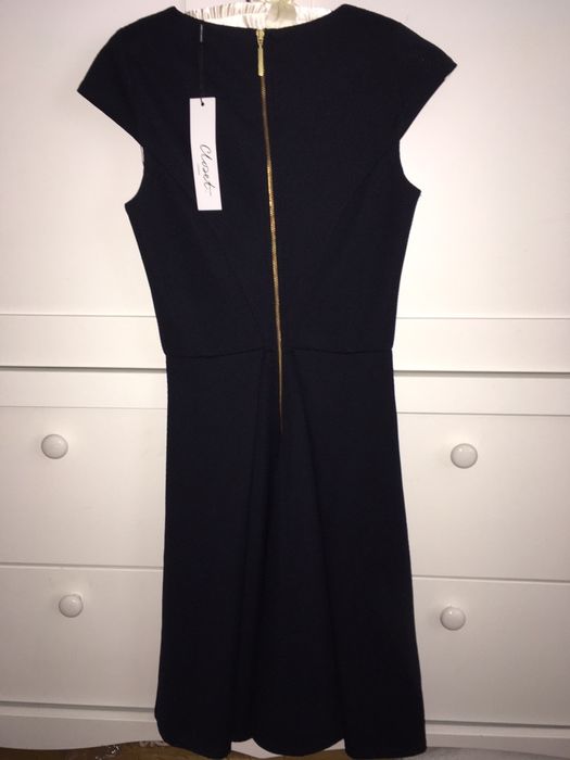 Нова елегантна рокля Closet London