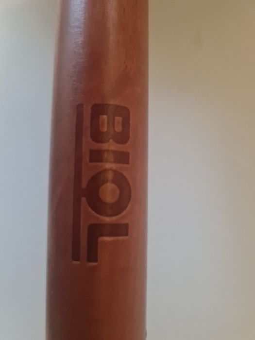 Продавам чугунен тиган BIOL -28 см.