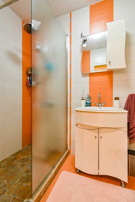 Дава се под наем Тристаен апартамент в София, Овча купел - 105 кв.м за 1300 € - Снимка #10