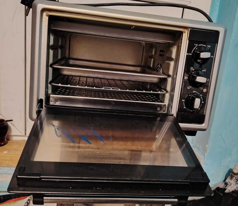 Sterilizator cosmetice