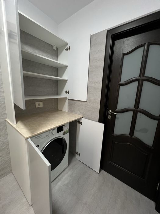 Dulap baie alb cu usi din mdf