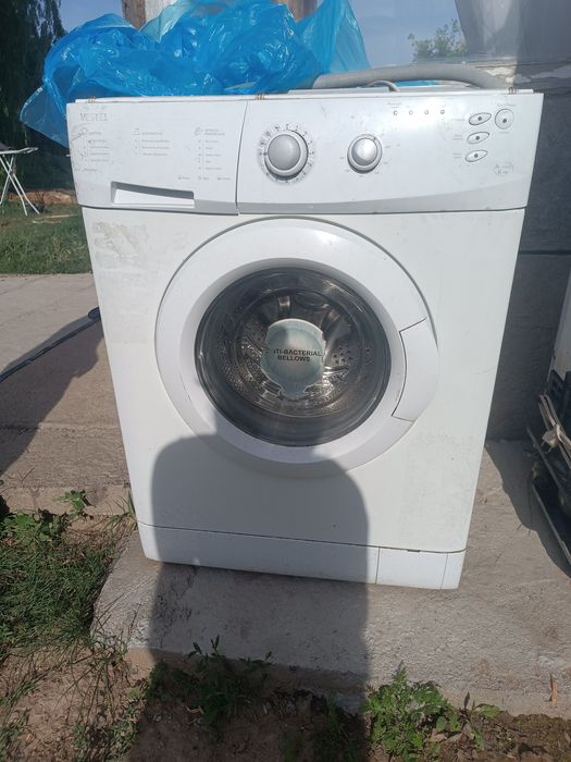 Продам Холодильник газовая плита стиральная машина