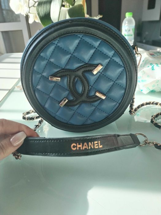 Кръгла чанта Chanel